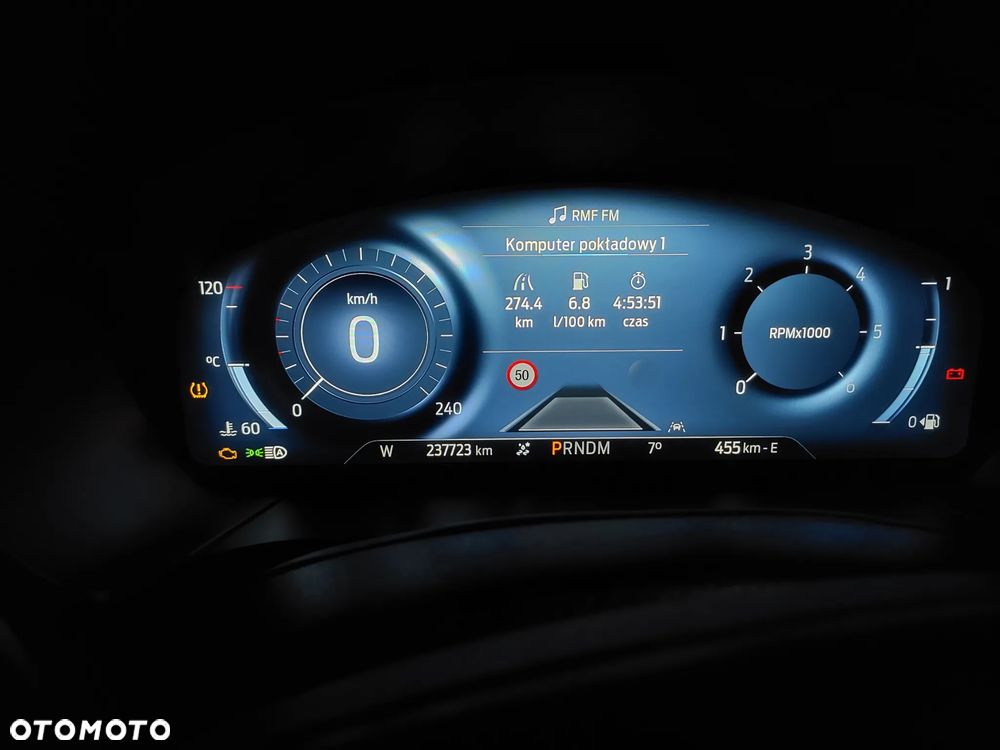 Ford Kuga 2.0 EcoBlue AWD ST-Line - 27