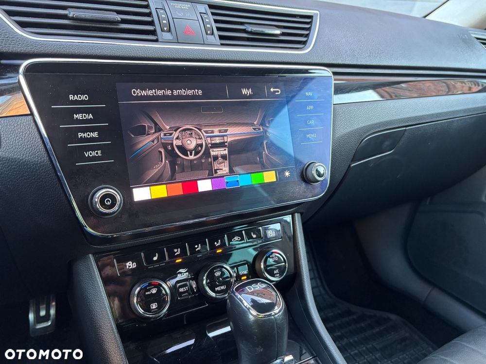 Skoda Superb 2.0 TDI SCR L&K DSG - 26