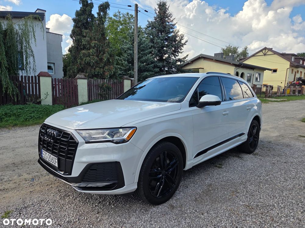 Audi Q7 - 1