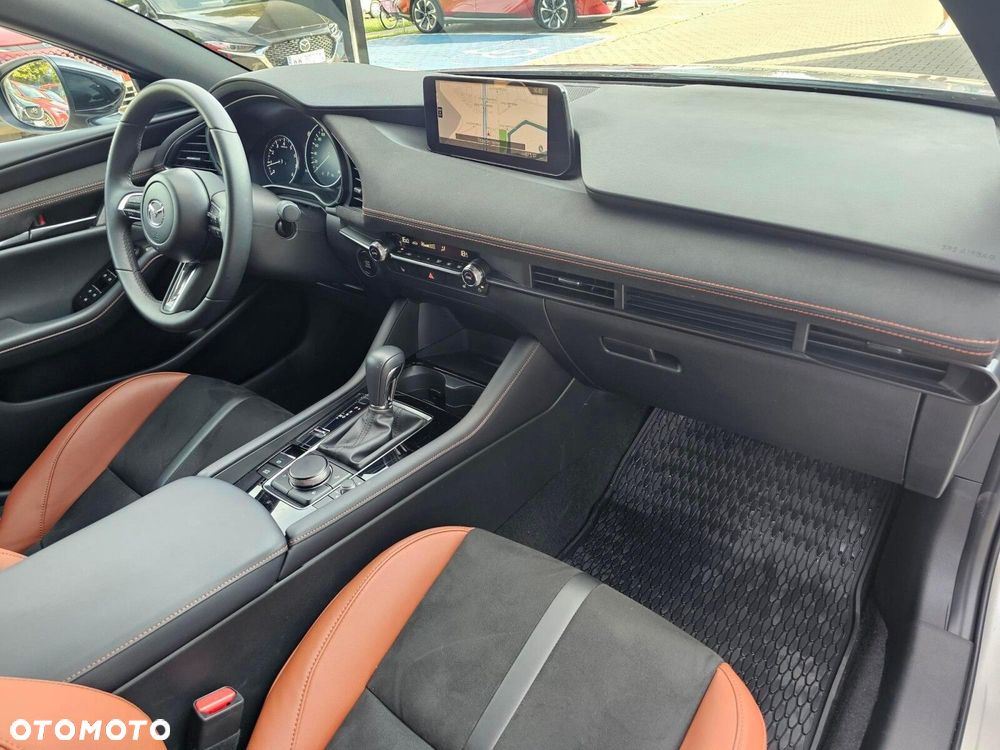 Mazda 3 2.0 mHEV Nagisa - 14