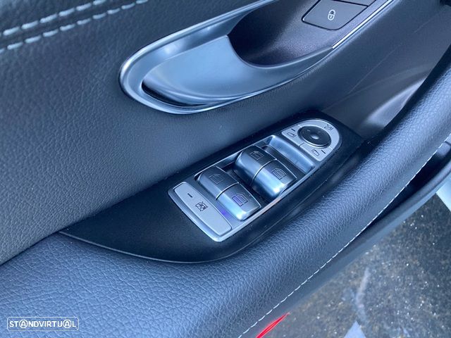 Mercedes-Benz E 300 de 9G-TRONIC AMG Line - 34