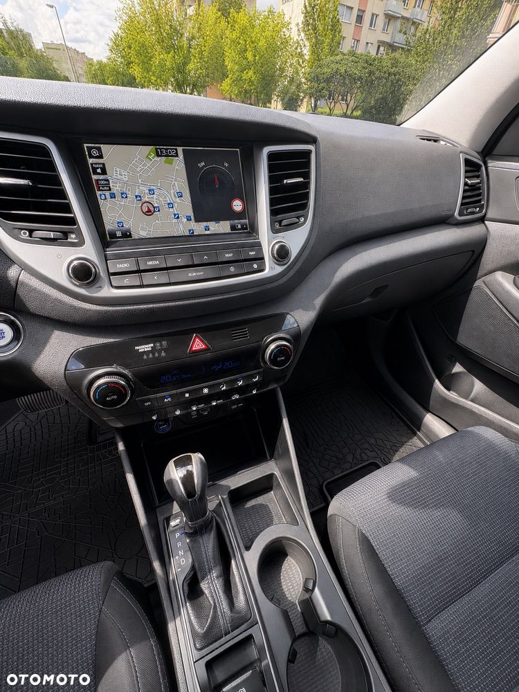 Hyundai Tucson - 8
