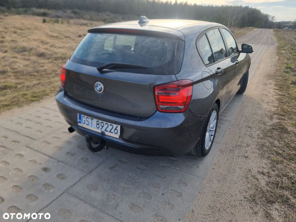 BMW Seria 1 118i - 5