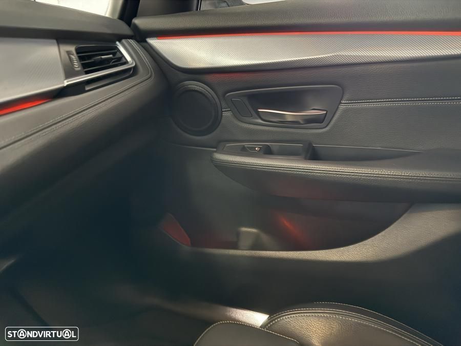 BMW 216 Active Tourer d Pack M - 16