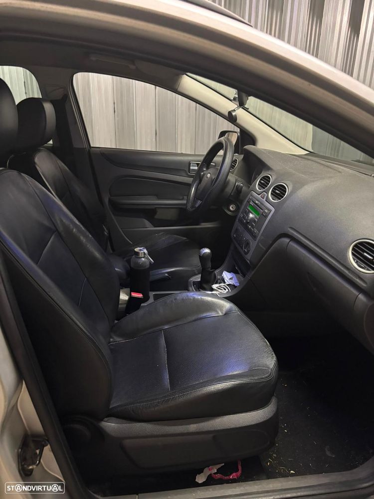 Ford Focus SW 1.6 TDCi 1st Edition - 12