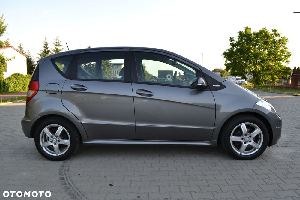 Mercedes-Benz Klasa A 170 BlueEFFICIENCY Elegance - 6