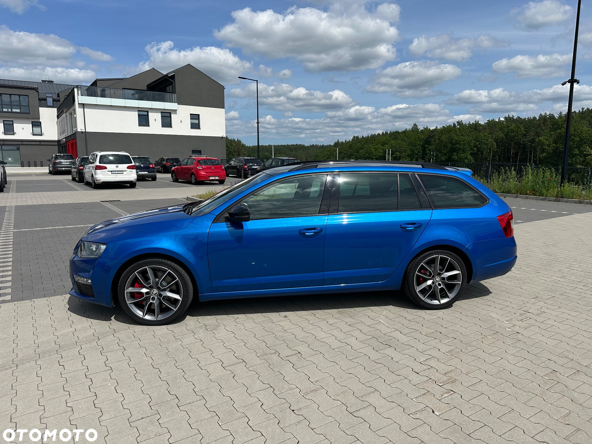 Skoda Octavia Combi 2.0 TDI DSG RS - 7