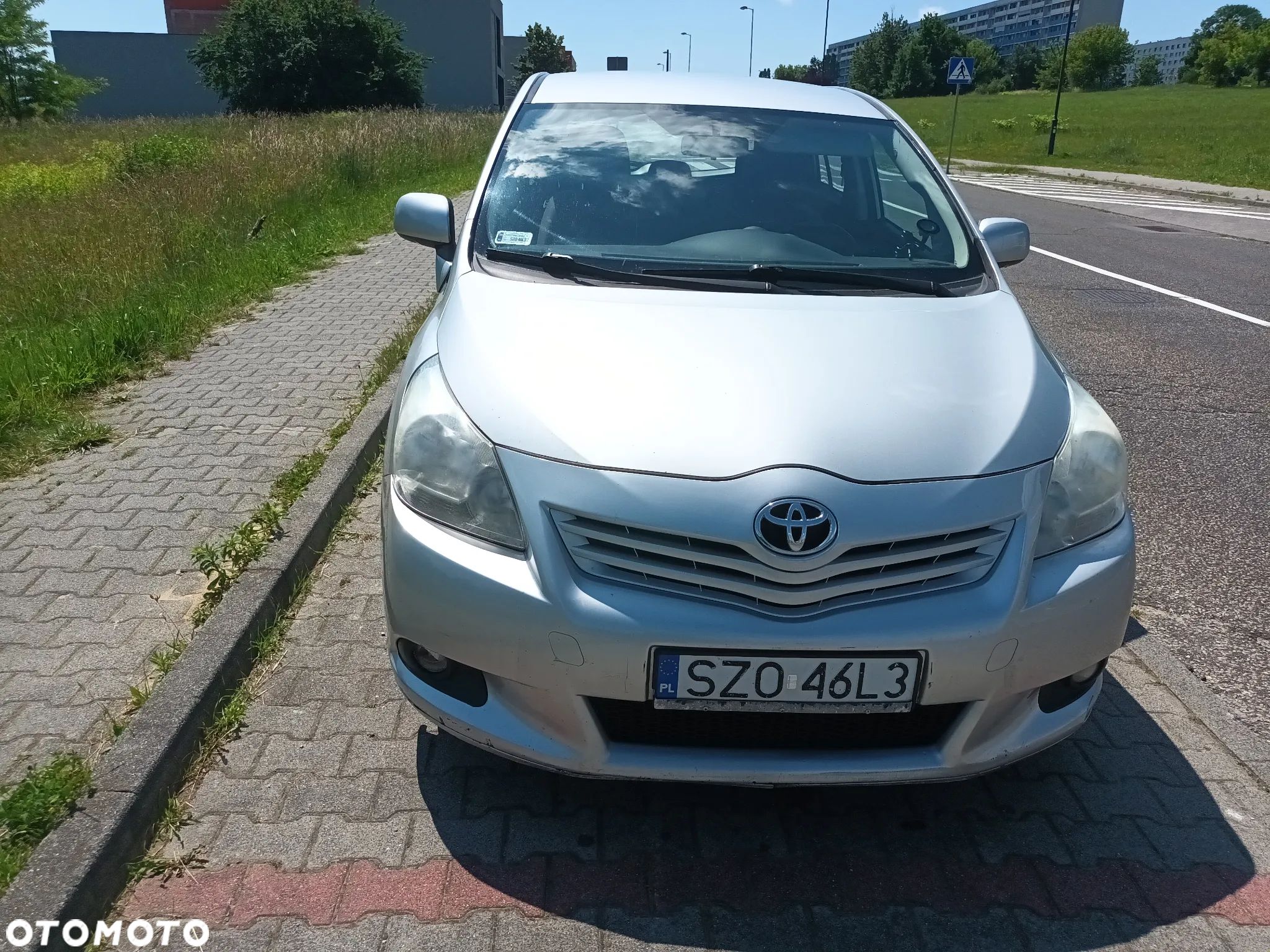 Toyota Verso 2.0 D-4D Luna - 1