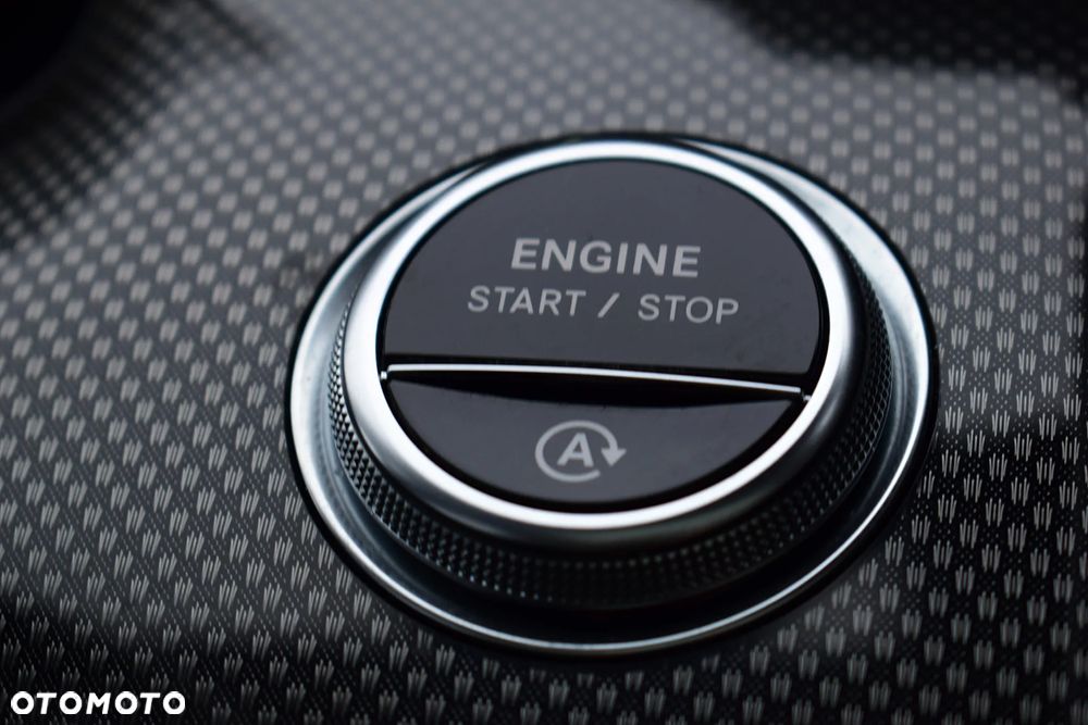 Mercedes-Benz Klasa C 220 d 9G-TRONIC AMG Line - 18