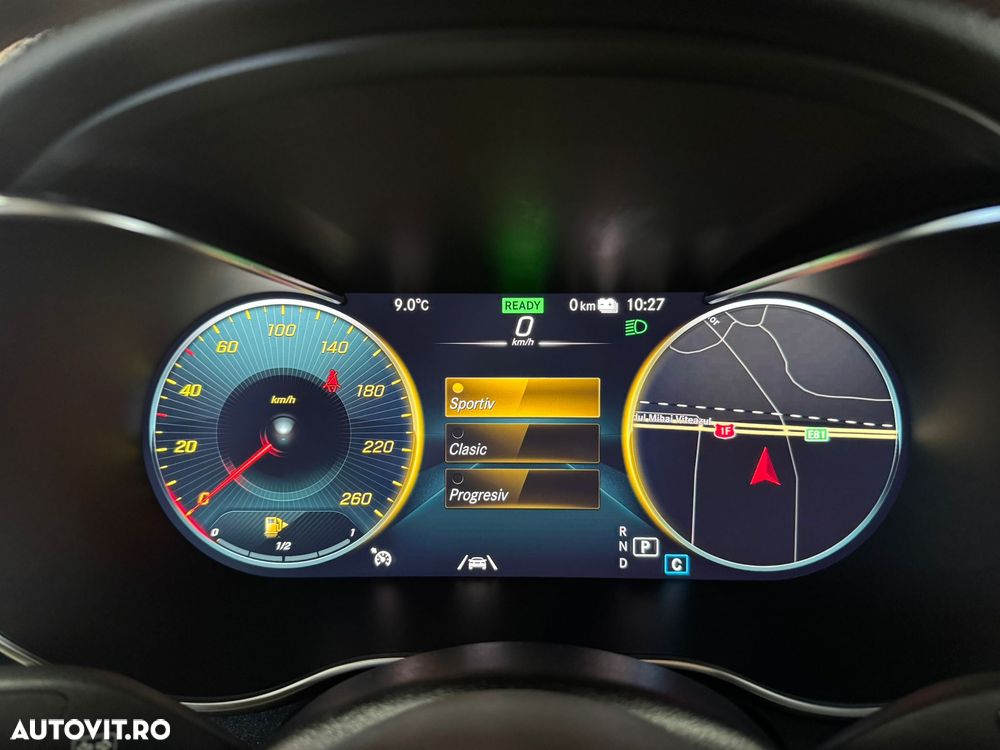 Mercedes-Benz GLC Coupe 300 de 4Matic 9G-TRONIC AMG Line - 36