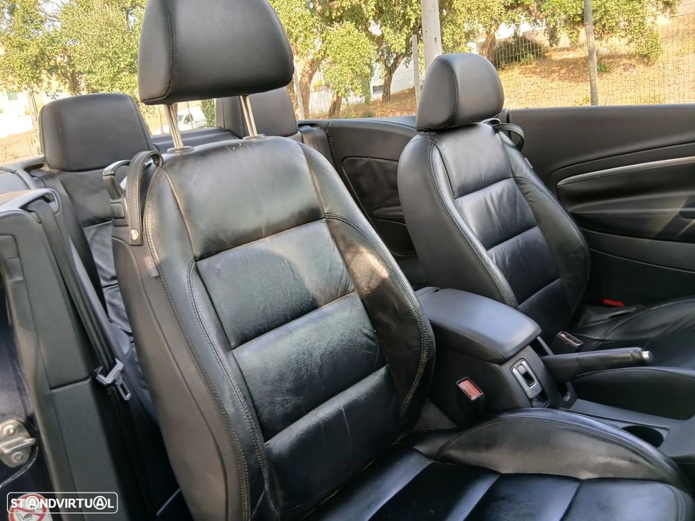 VW EOS 1.6 FSi Edition 2008 - 32
