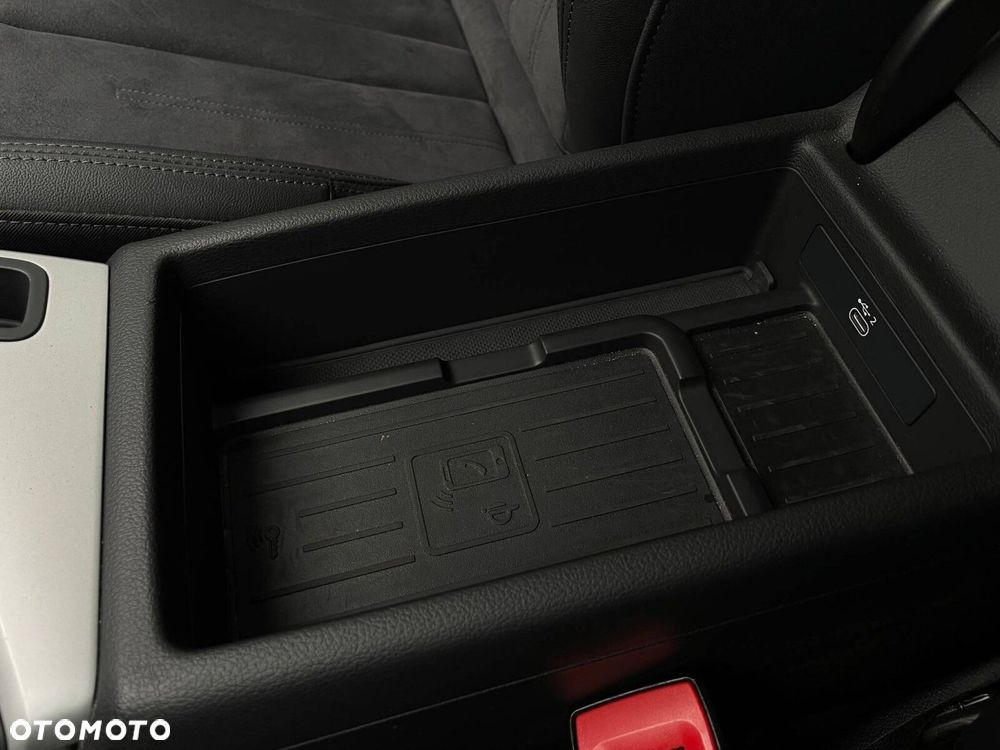 Audi A4 Allroad - 33