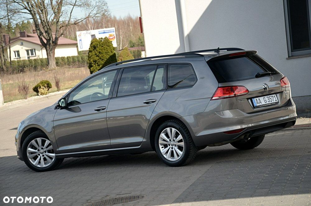 Volkswagen Golf - 13