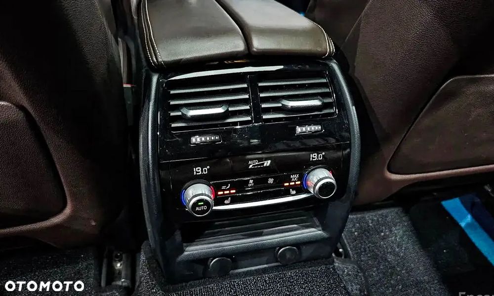 BMW Seria 5 530i xDrive M Sport Edition - 19