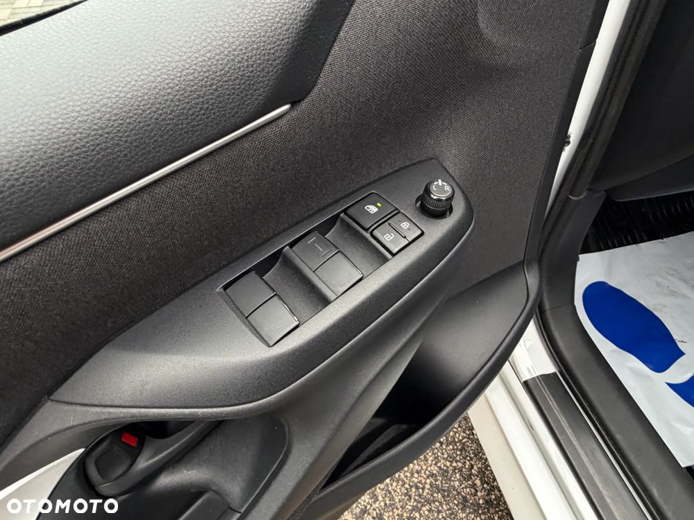 Toyota Yaris Hybrid 1.5 Comfort - 29