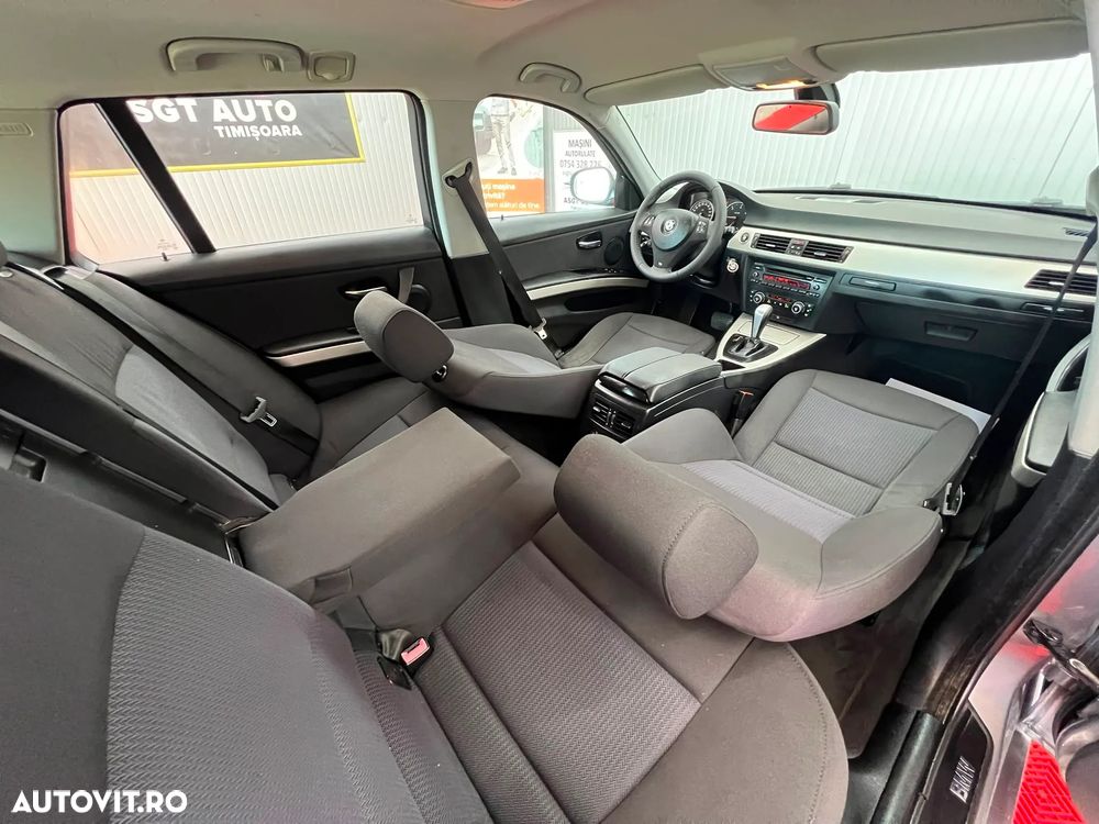 BMW Seria 3 320d xDrive DPF Aut. - 16