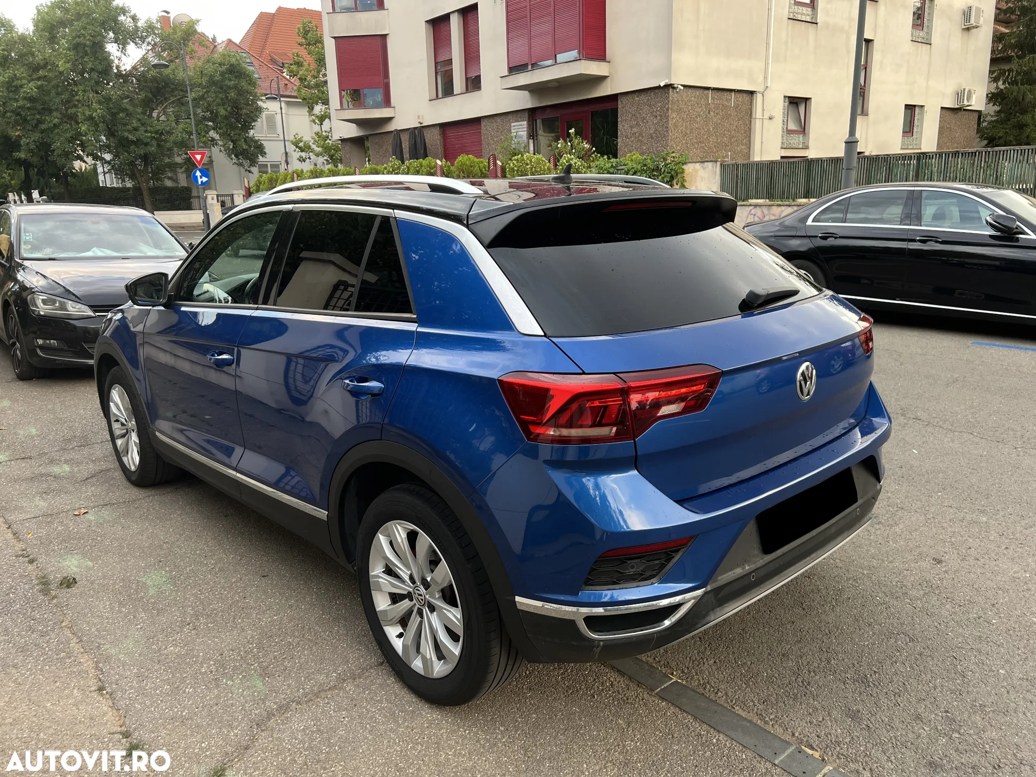 Volkswagen T-ROC 2.0 TDI 4Mot DSG Design - 3