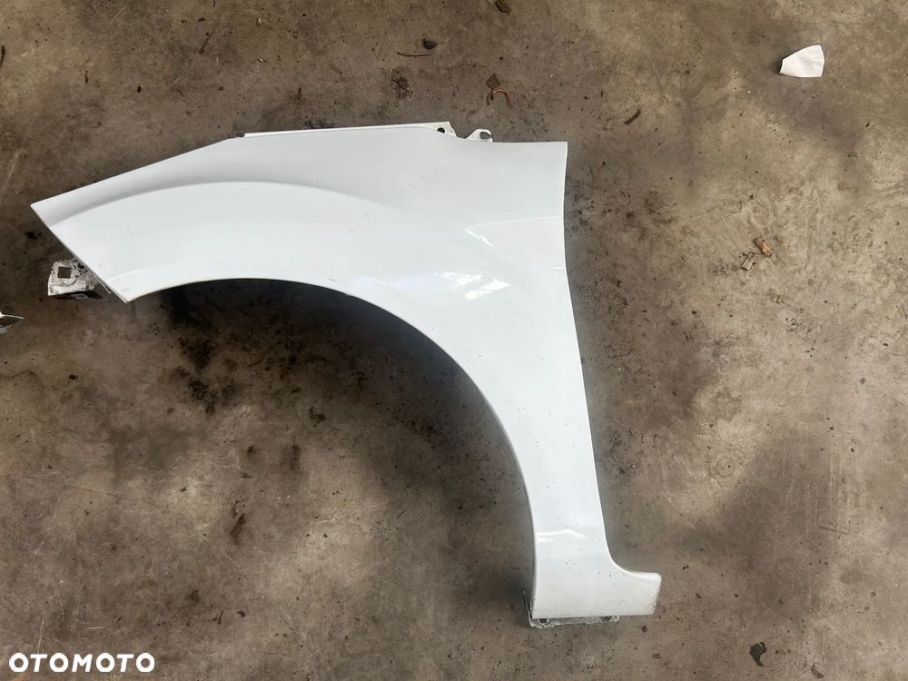 BŁOTNIK LEWY PRAWY PRZÓD FORD FIESTA MK7 - 6