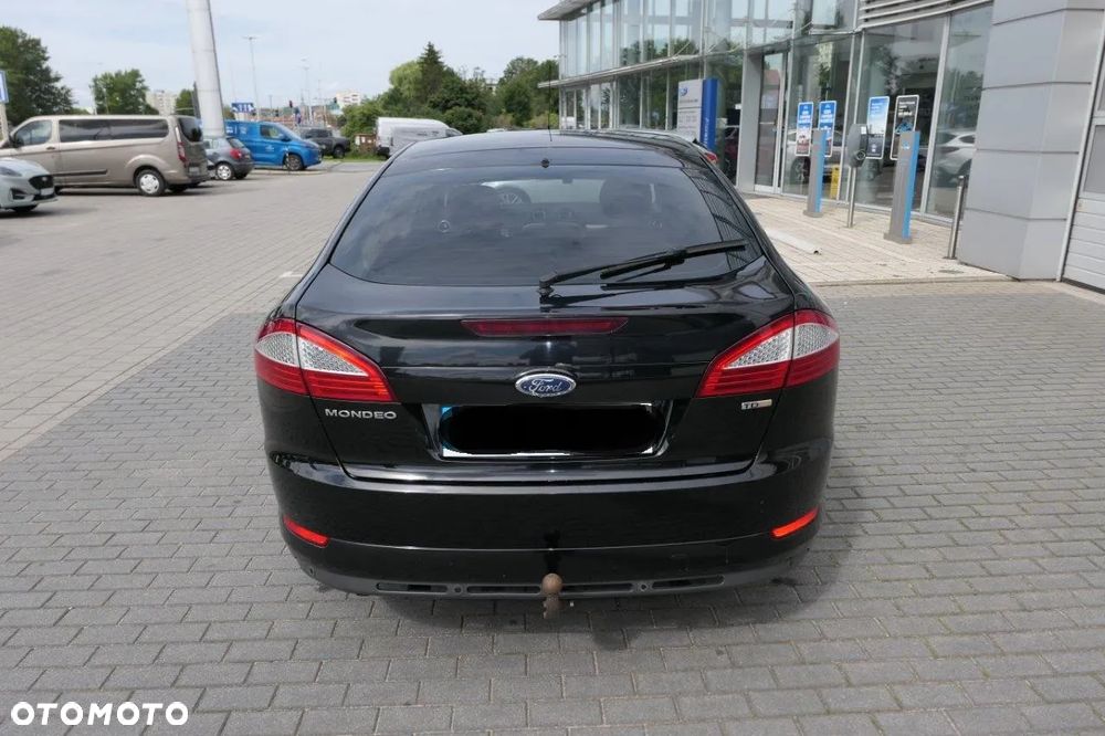 Ford Mondeo 2.0 TDCi Ambiente - 8