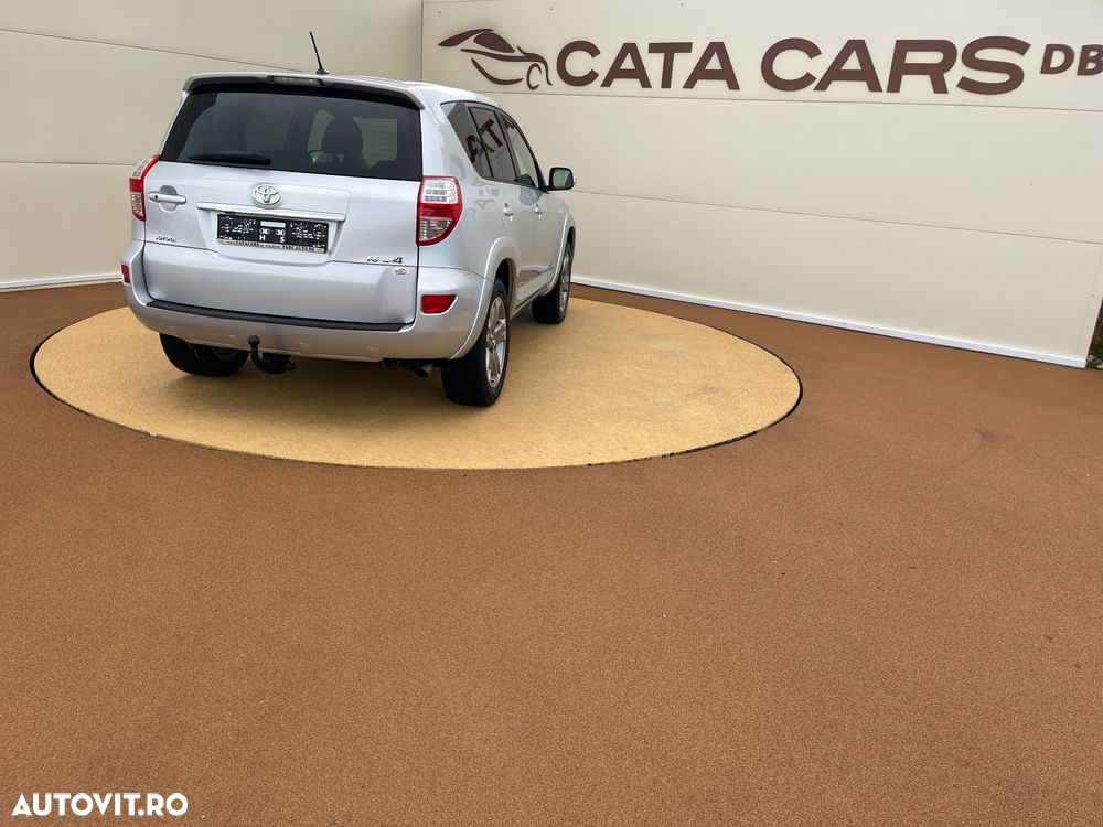 Toyota RAV4 - 14