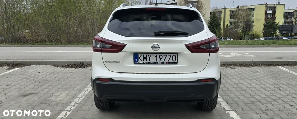 Nissan Qashqai - 2
