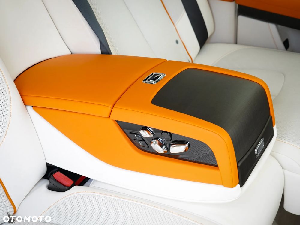 Rolls-Royce Ghost Standard - 19