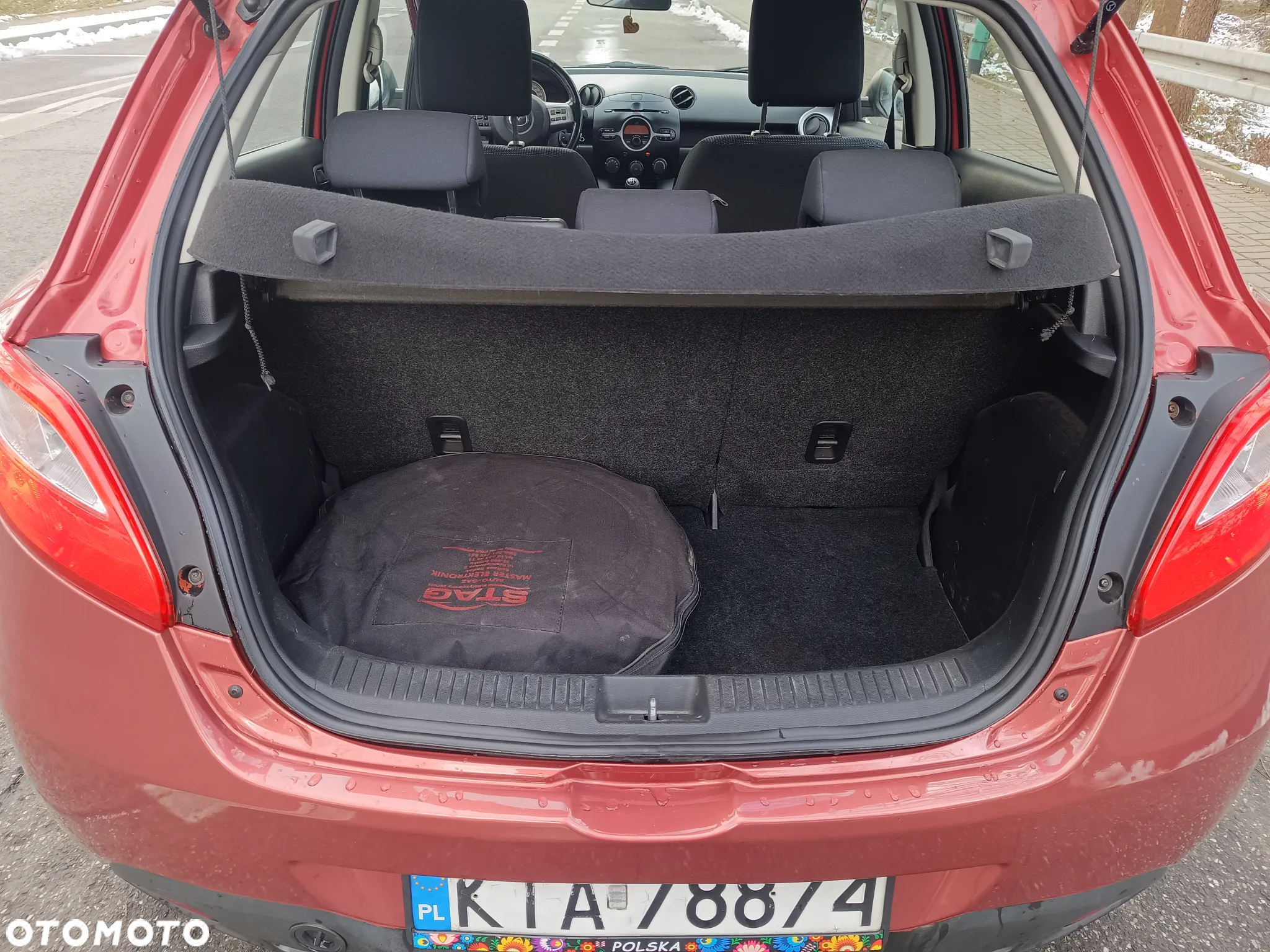 Mazda 2 - 3