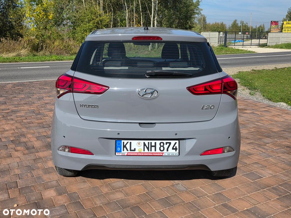 Hyundai i20 - 8