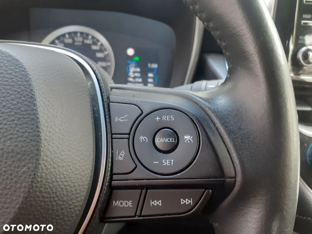 Toyota Corolla - 13