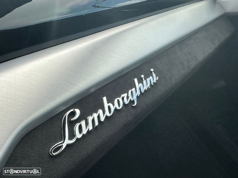 Lamborghini Urus 4.0 V8 - 57