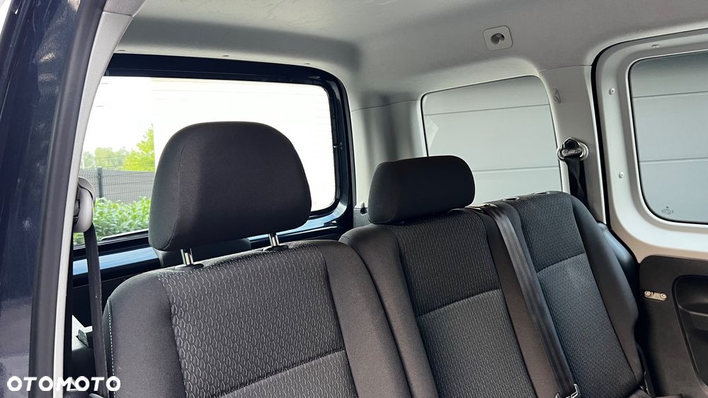 Volkswagen Caddy 2.0 TDI Highline - 29
