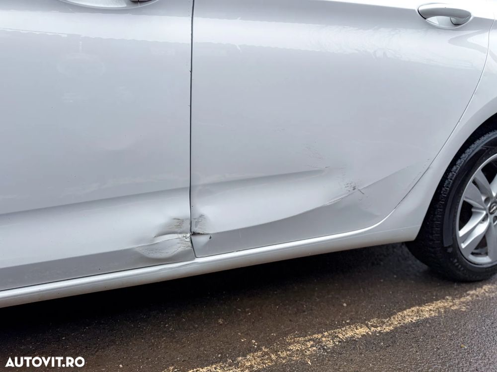 Opel Astra 1.6 CDTI ECOTEC Dynamic Aut. - 10