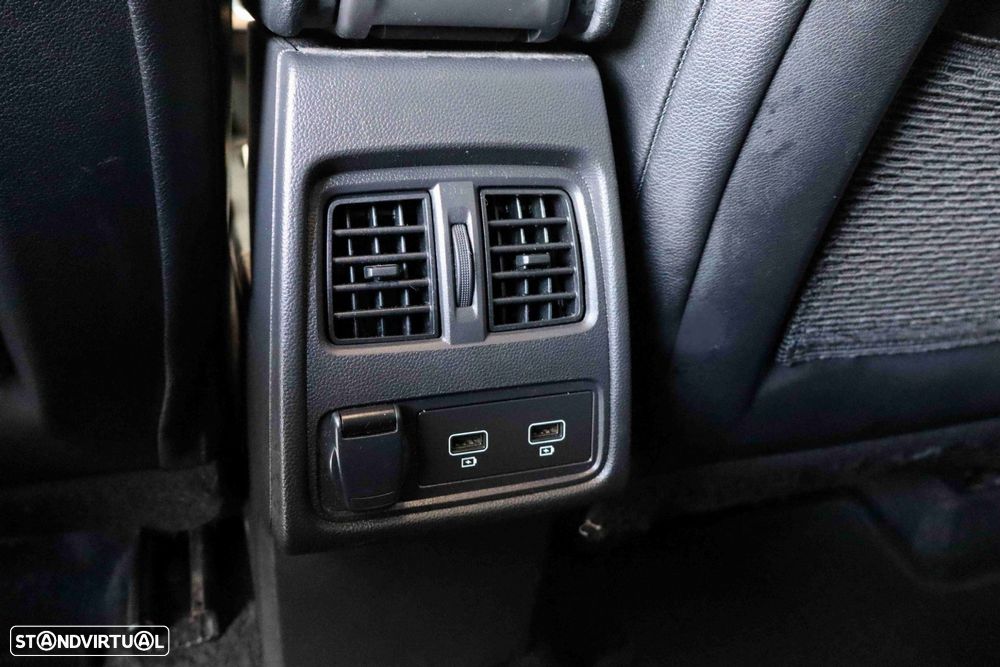 Renault Captur 1.0 TCe Evolution - 42