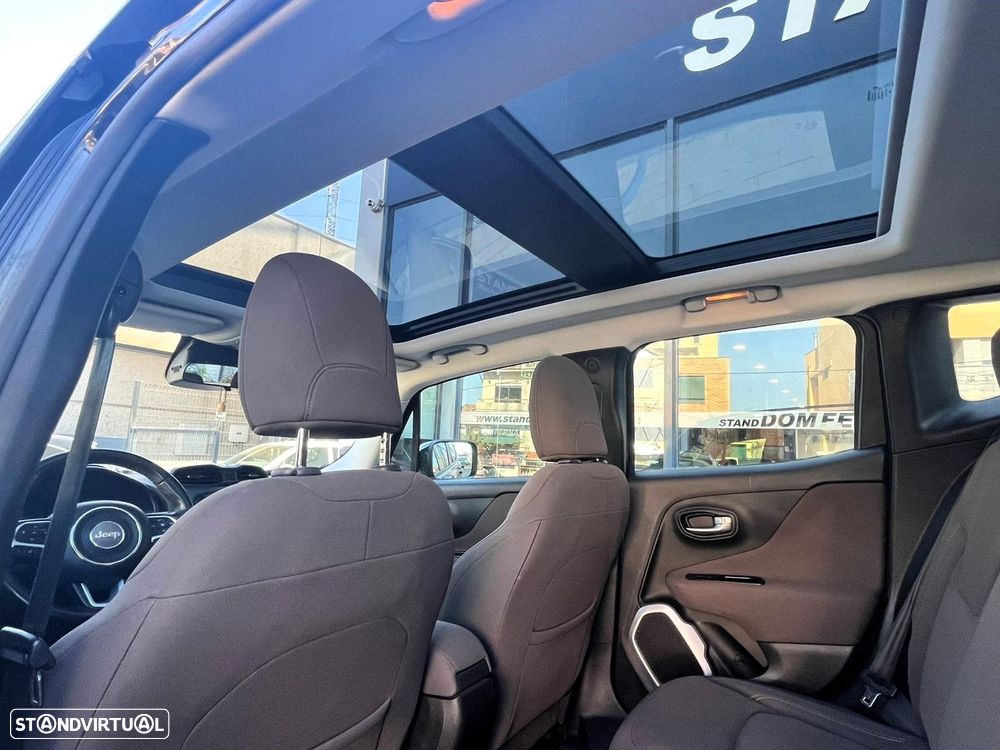 Jeep Renegade 1.6 MJD Night Eagle - 32