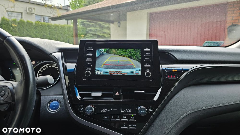 Toyota Camry 2.5 Hybrid Comfort CVT - 23