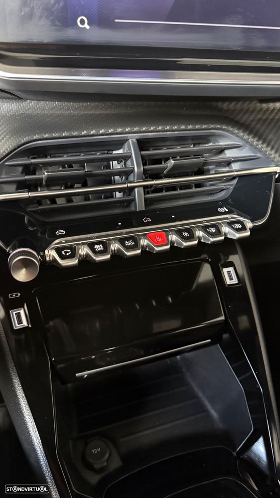 Peugeot 2008 1.2 Hybrid Allure e-DCS6 - 7