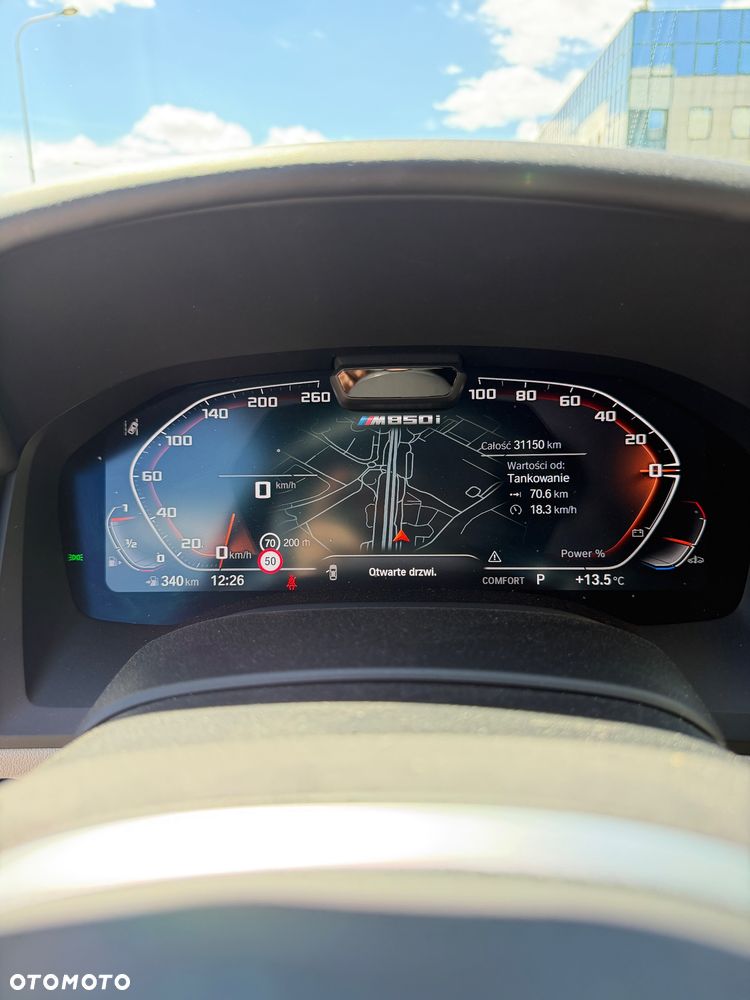 BMW Seria 8 - 21