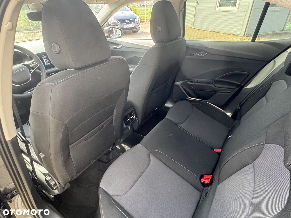 Skoda Fabia 1.0 TSI Drive - 10