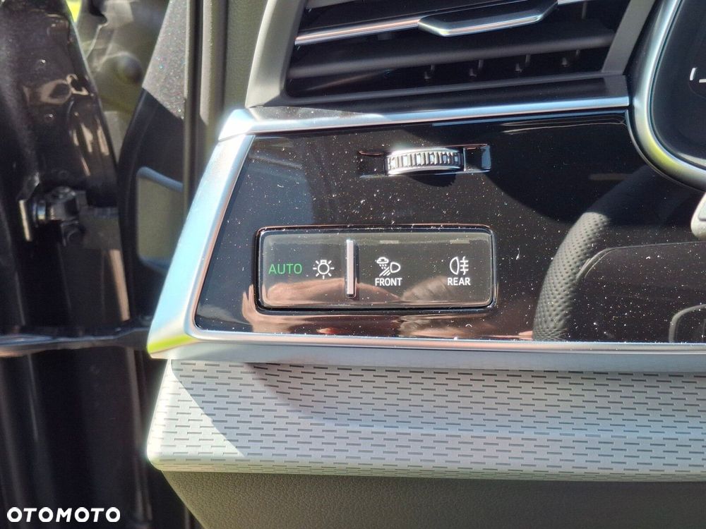 Audi Q7 - 32