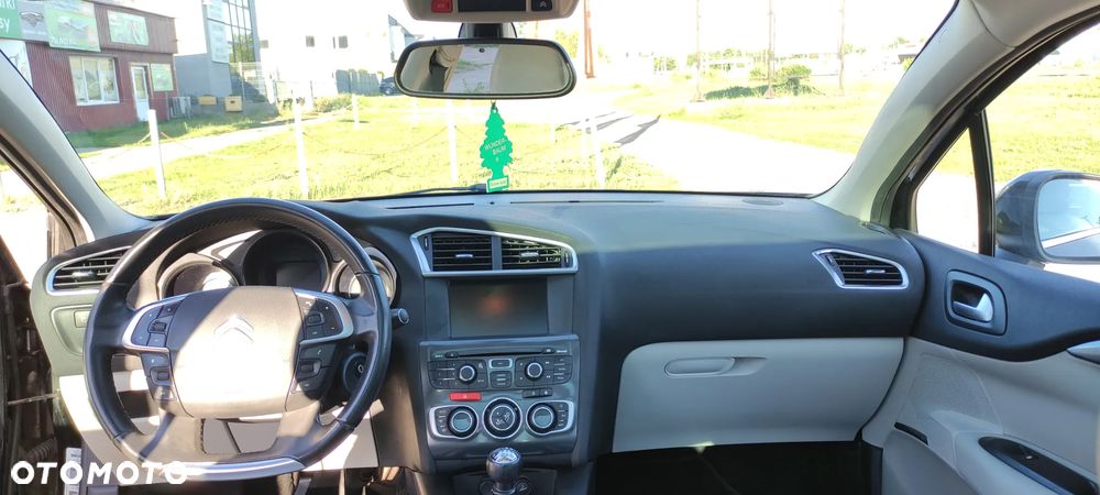 Citroën C4 2.0 HDi Exclusive - 9