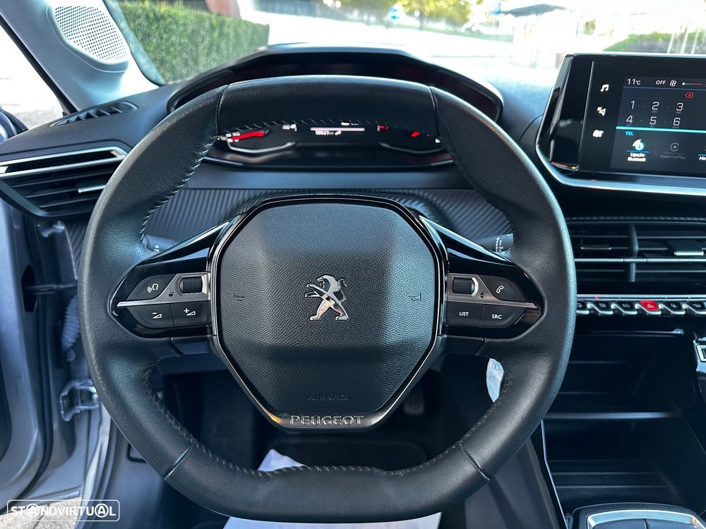 Peugeot 208 1.2 PureTech Allure Pack - 11