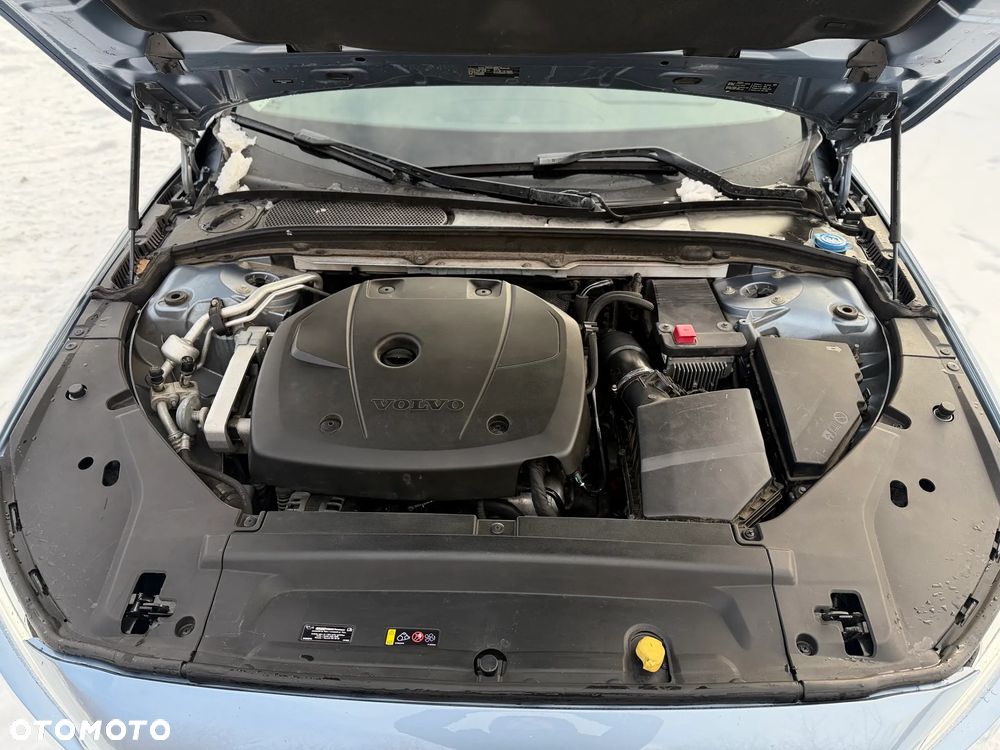 Volvo S60 T6 AWD Geartronic RDesign - 24