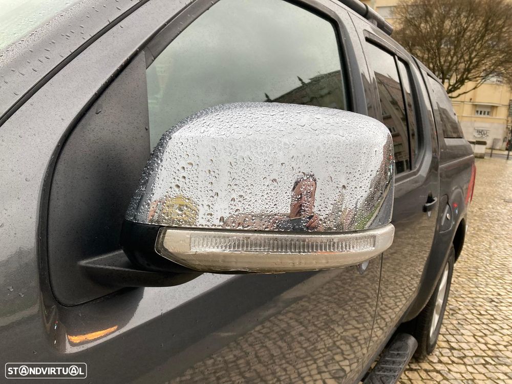 Nissan Navara 2.5 dCi CD LE Hi-Tech 4WD - 33