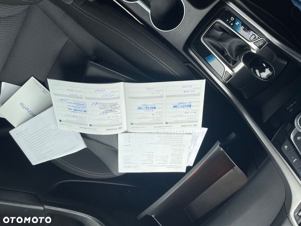 Hyundai i30 1.6 CRDi BlueDrive Premium DCT - 22