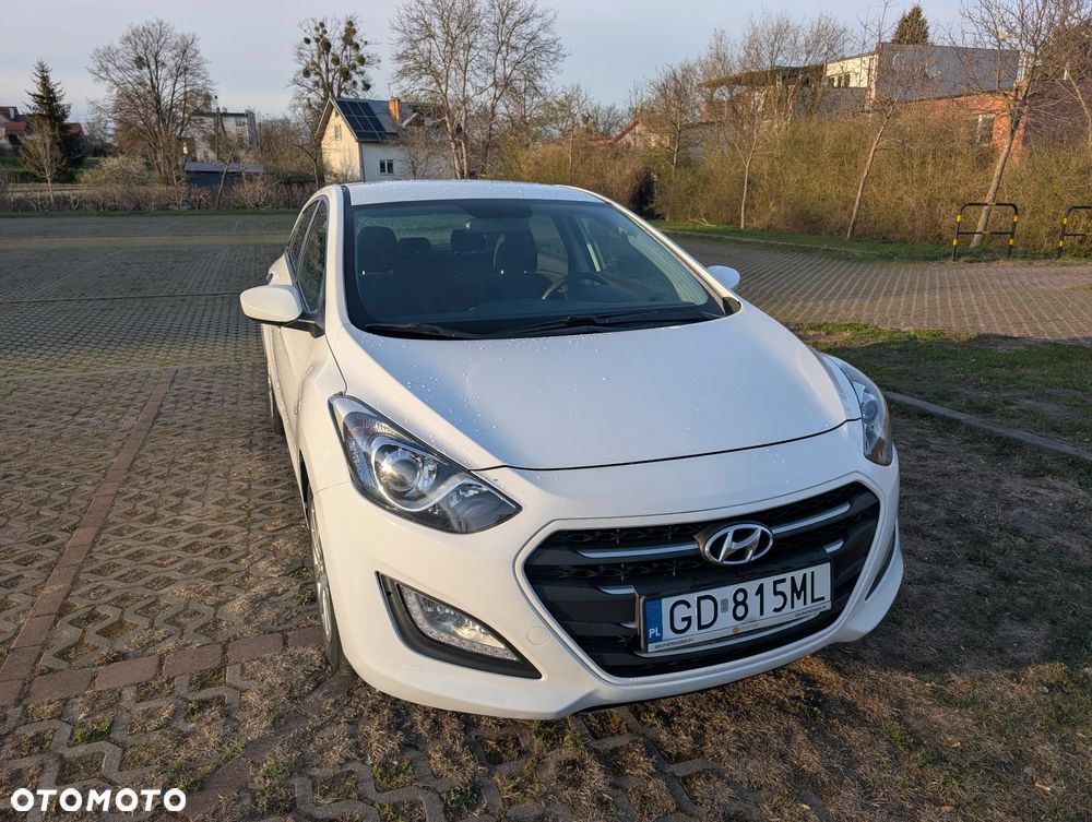 Hyundai i30 1.4 Base - 3