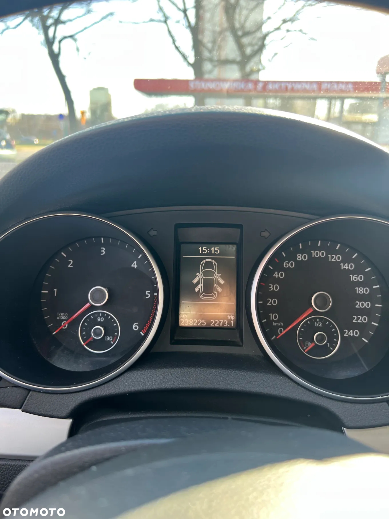 Volkswagen Golf 2.0 TDI DPF 4Motion Highline - 9