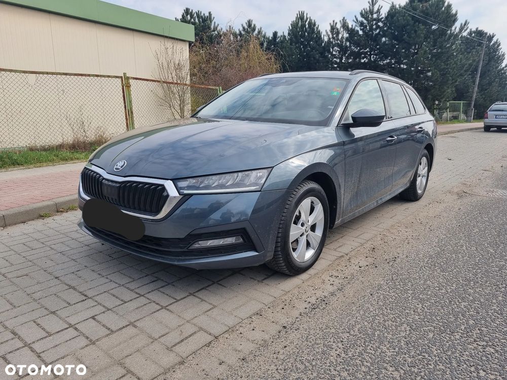 Skoda Octavia 2.0 TDI DSG Exclusive Plus - 2