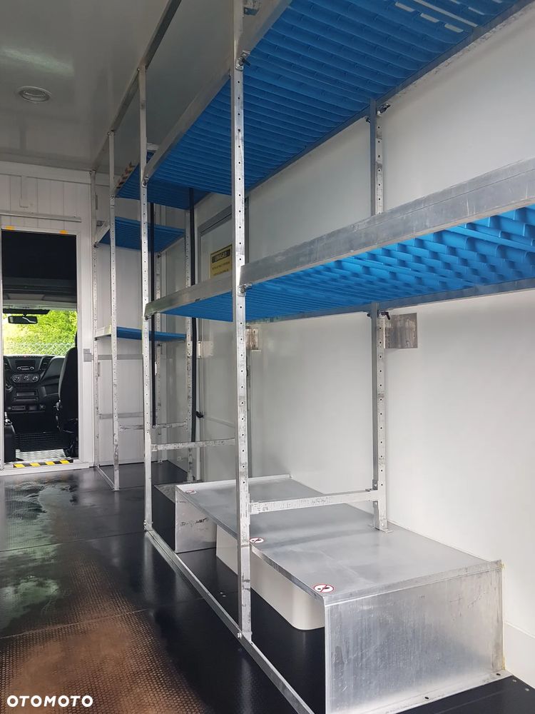 Iveco DAILY KONTENER NISKOPODŁOGOWY 4,43x2,23x2,42 SKLEP FOODTRUCK BAR KLIMA KONIOWÓZ KAMPER - 19