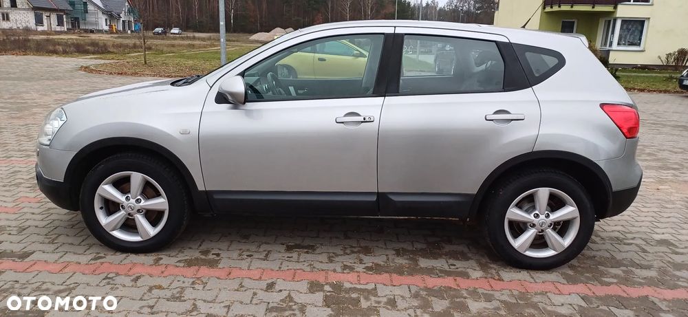 Nissan Qashqai 2.0 4 x 4 tekna - 14