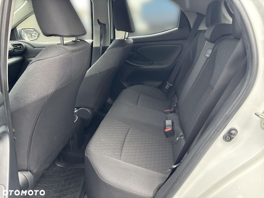 Toyota Yaris - 14